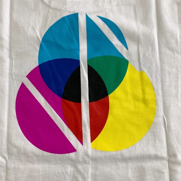 CNVS Neon Logo Print White T Shirt Crew Neck Made in Korea NWT Size M Cotton - Picture 8 of 11